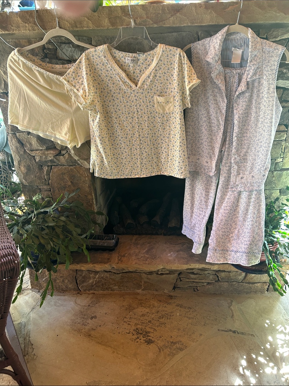 Secret Treasures Blue Floral V-Neck Pajamas and Kim Rogers Shorts/Shirt PJ Set